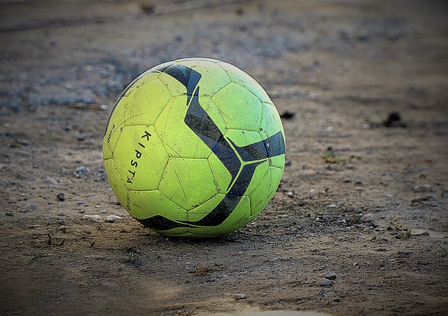 绝杀与反绝杀：基迪天神下凡，湖人戏剧性崩盘！.