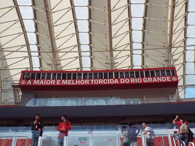 养在多国足 养在多国足